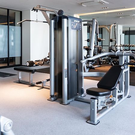 Oakwood Suites Yokohama 横滨 外观 照片 A gym