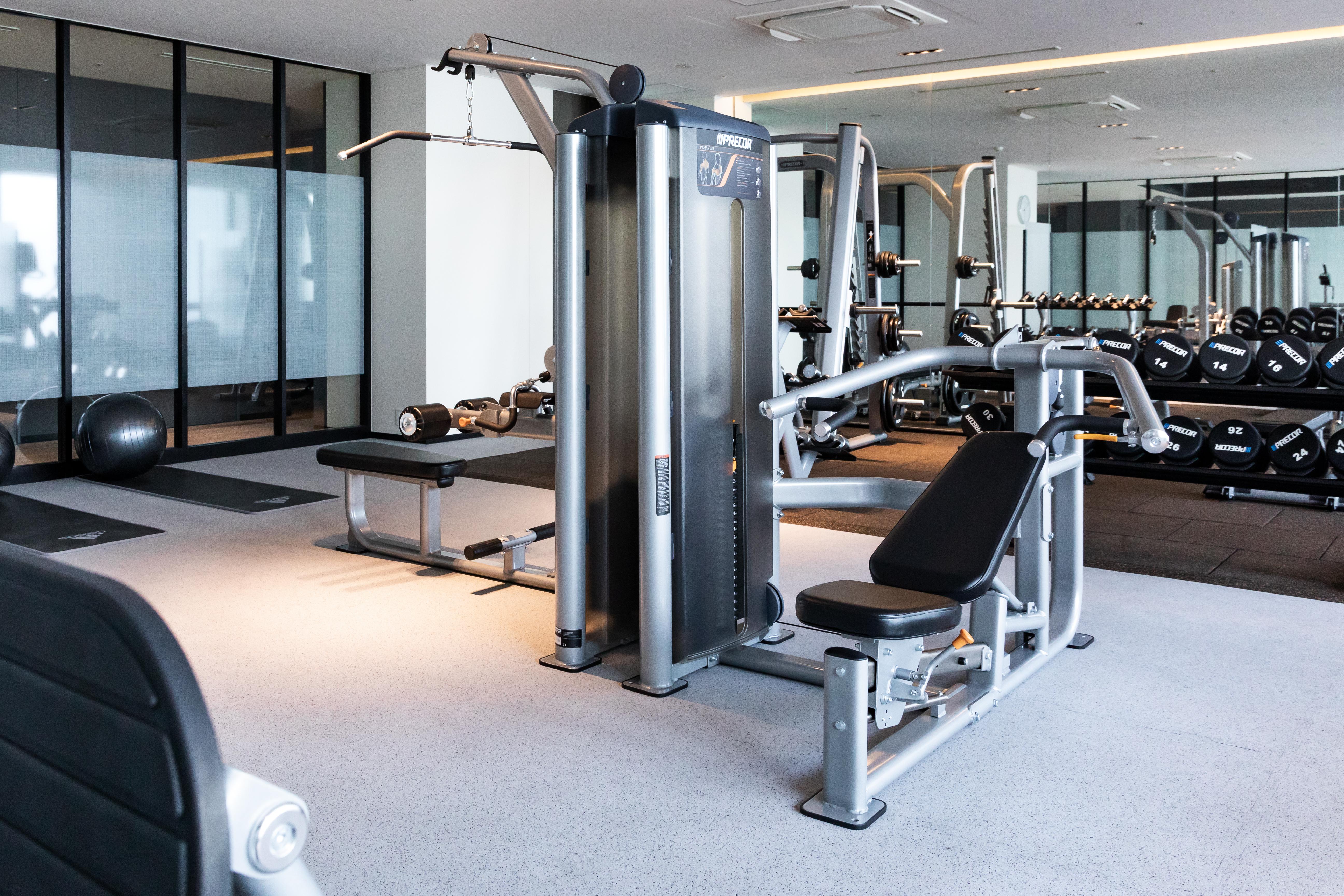 Oakwood Suites Yokohama 横滨 外观 照片 A gym